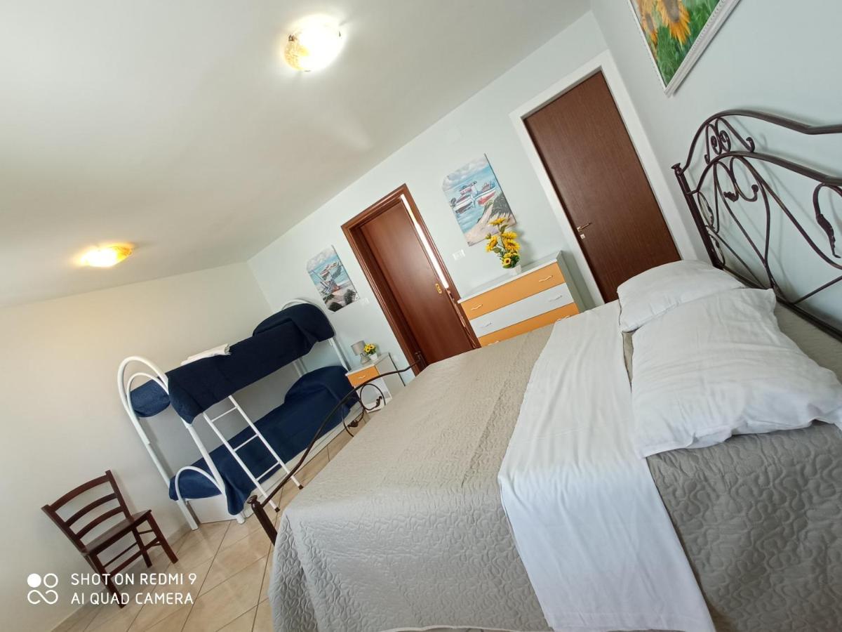 Residence Poseidon ลิโด มารีนี ภายนอก รูปภาพ